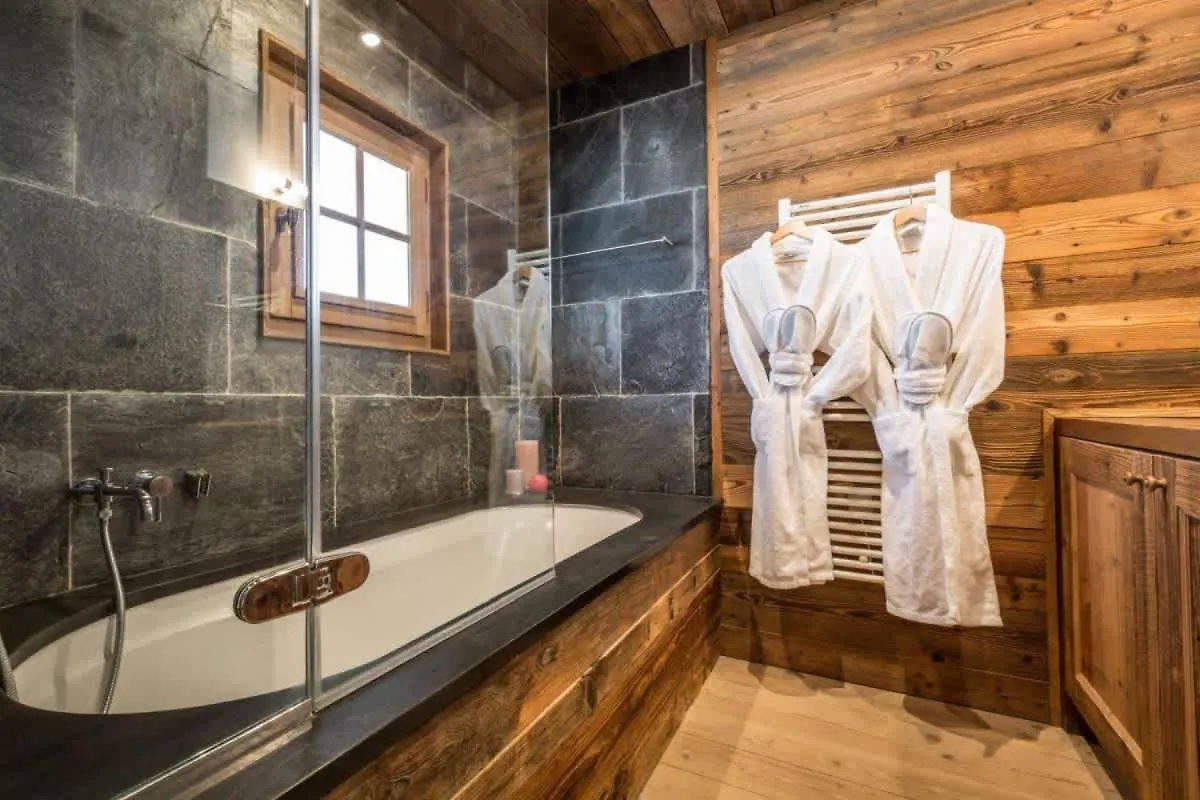Chalet L'Ourson, Avec Jacuzzi, Sauna, Services Hoteliers Chamonix 0*,