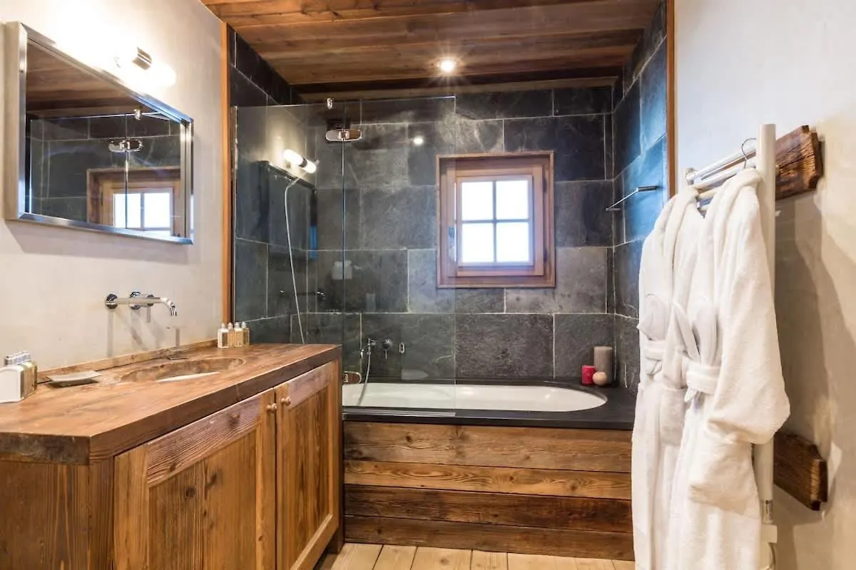 Chalet L'Ourson, Avec Jacuzzi, Sauna, Services Hoteliers Chamonix
