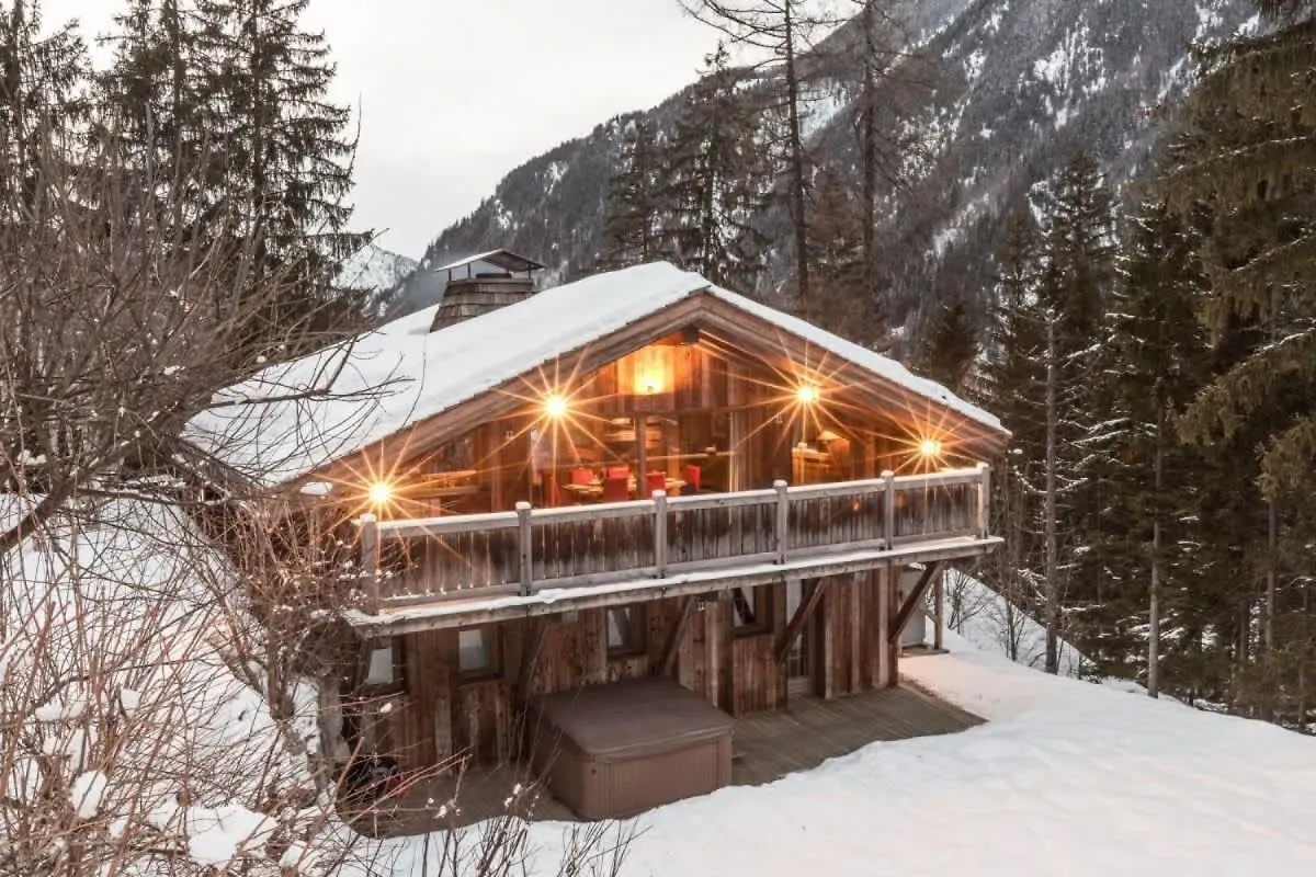 Chalet L'Ourson, Avec Jacuzzi, Sauna, Services Hoteliers Chamonix
